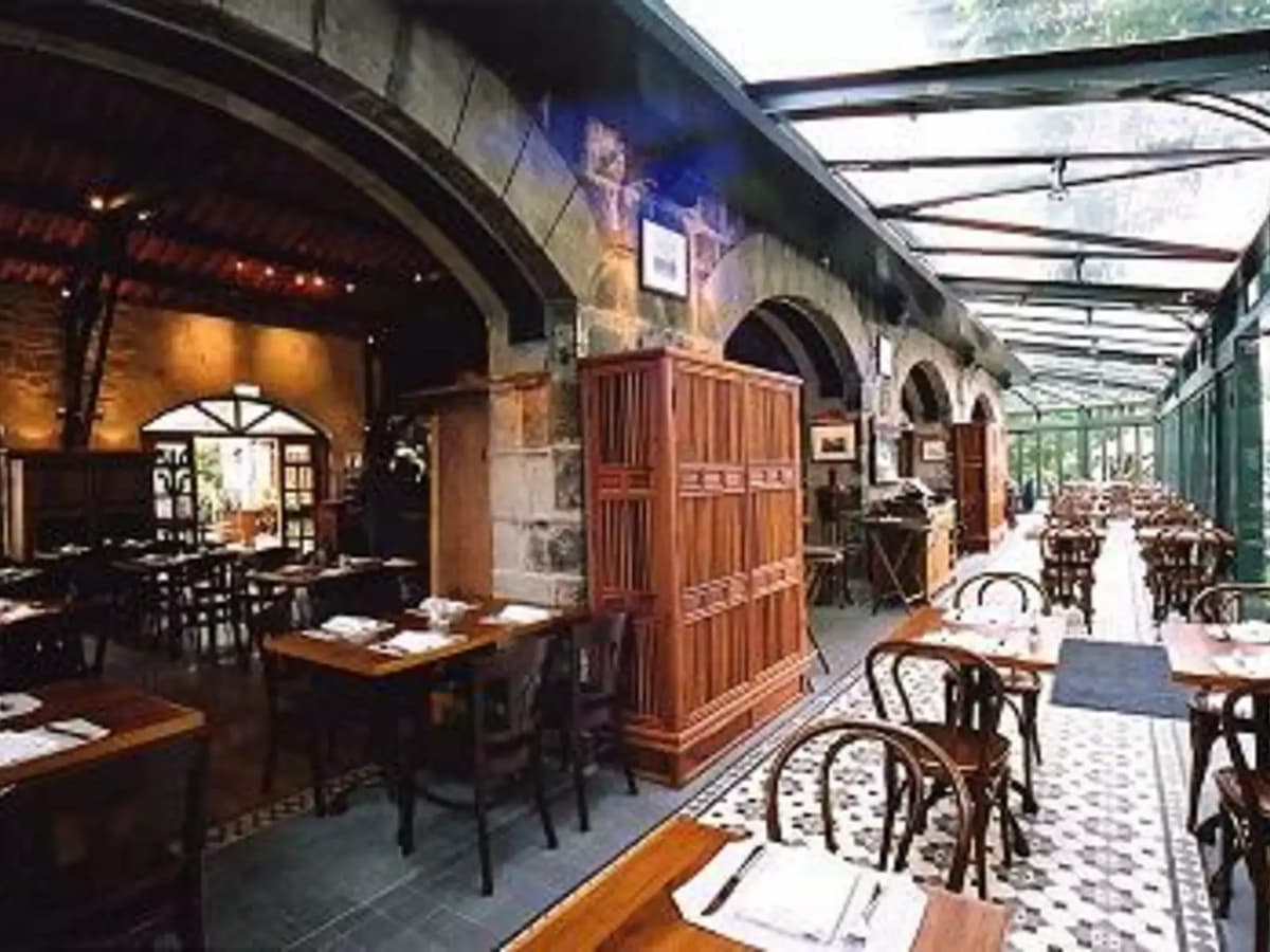 the peak lookout restaurant event space for rent