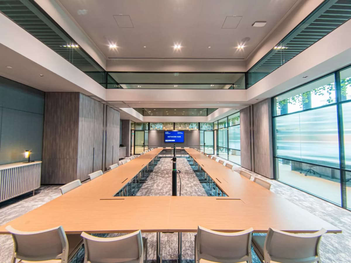 modern minimalist meeting room