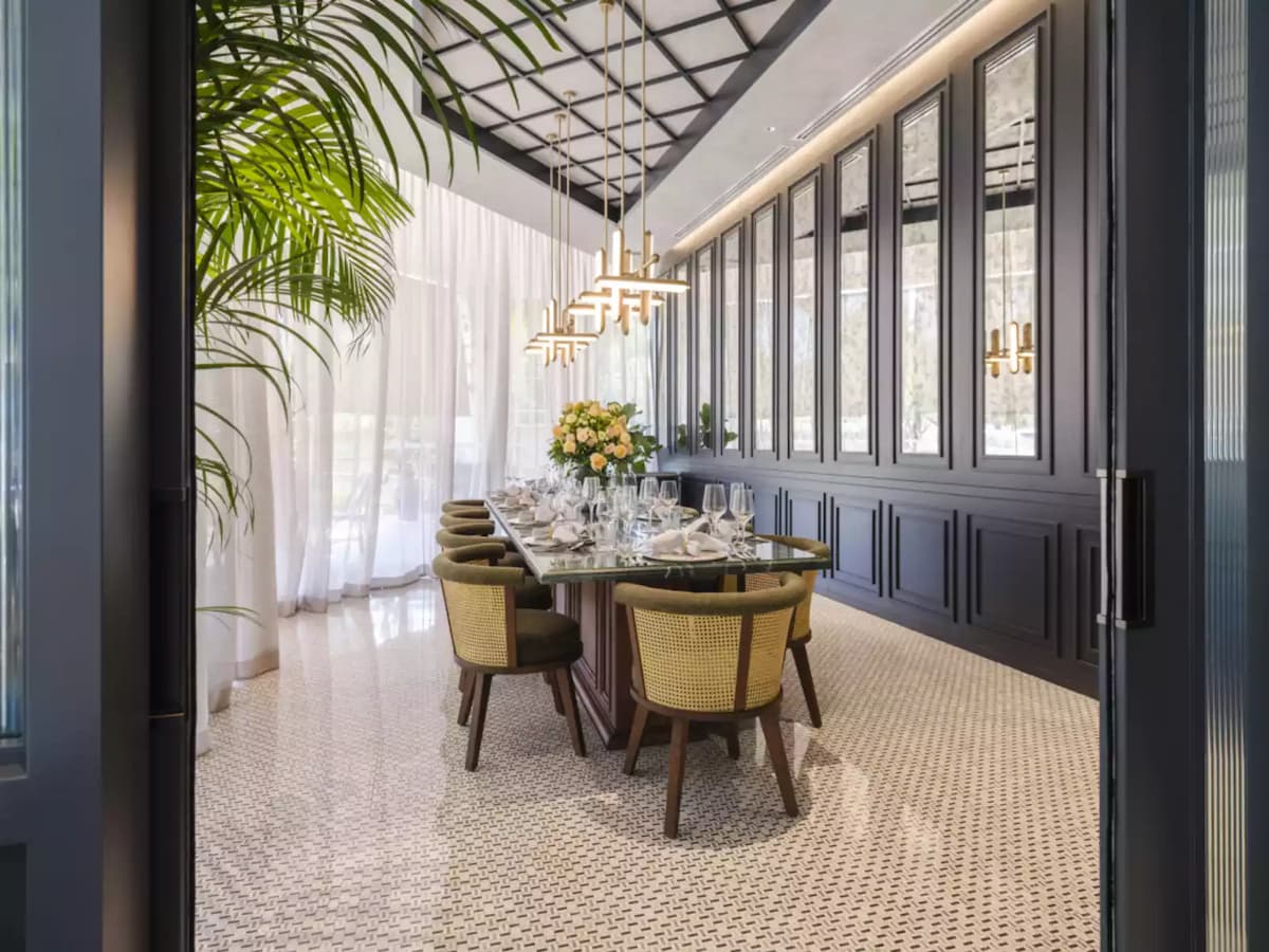 intimate dining room rental with floor to ceiling of window