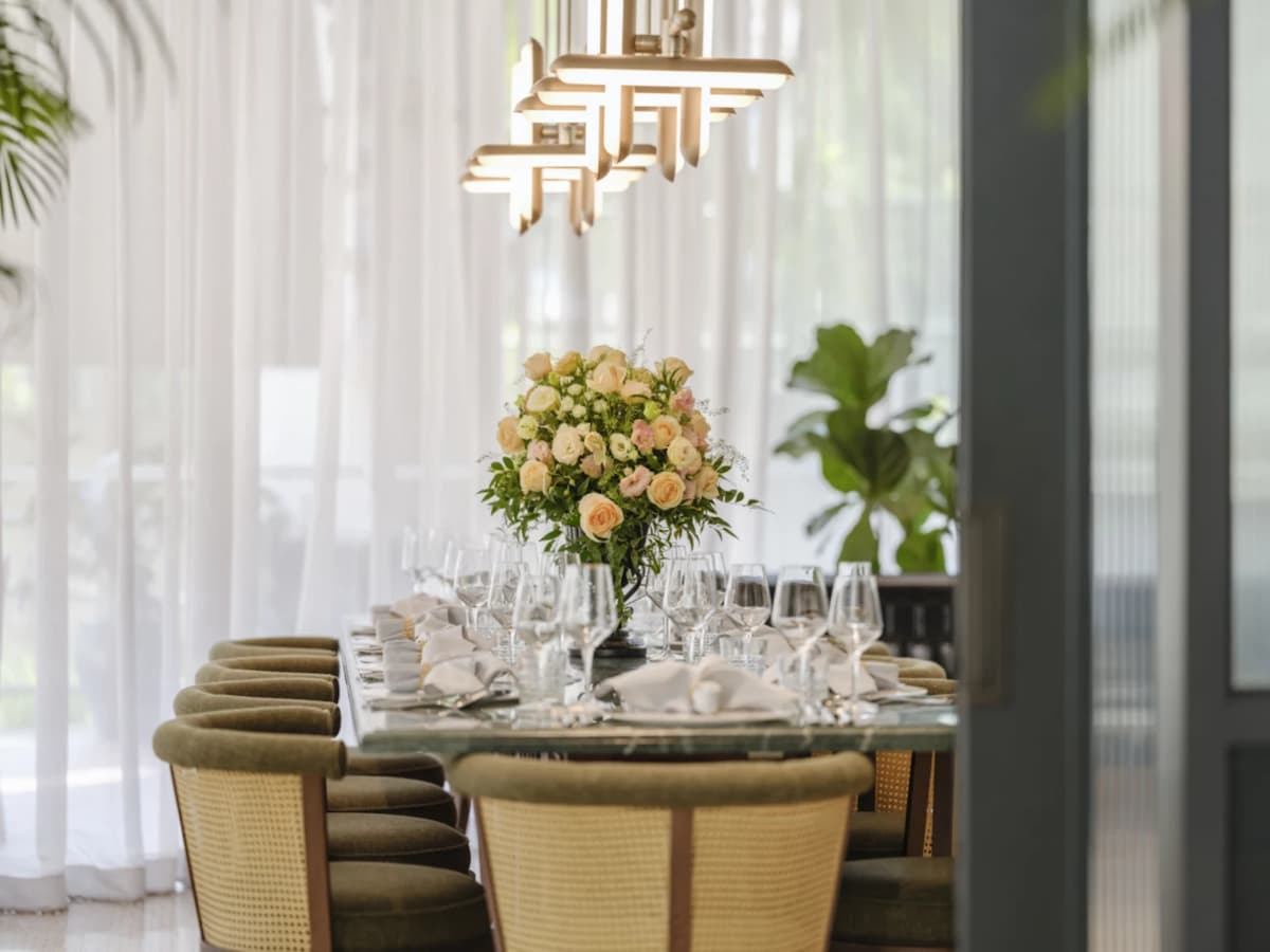 private dining room for intimate event