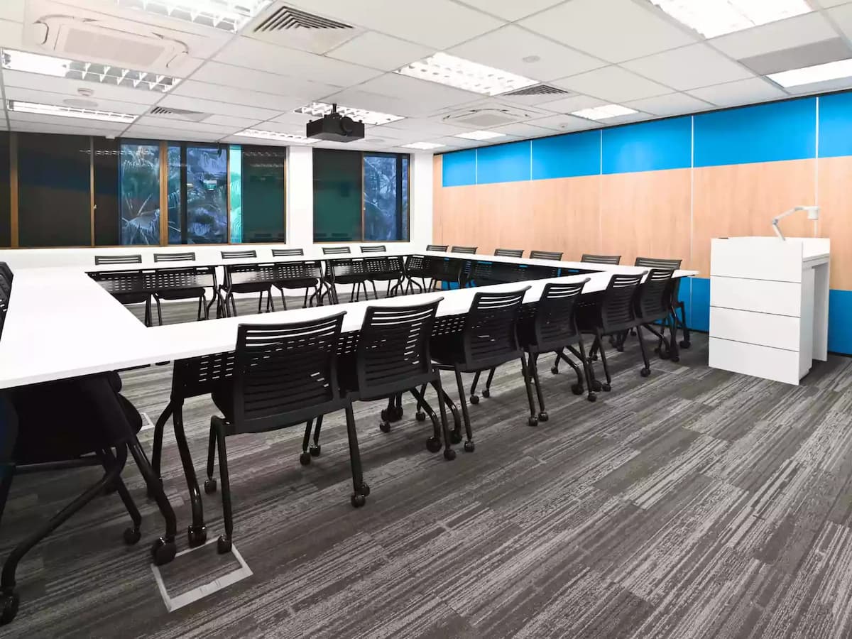boardroom set up tables