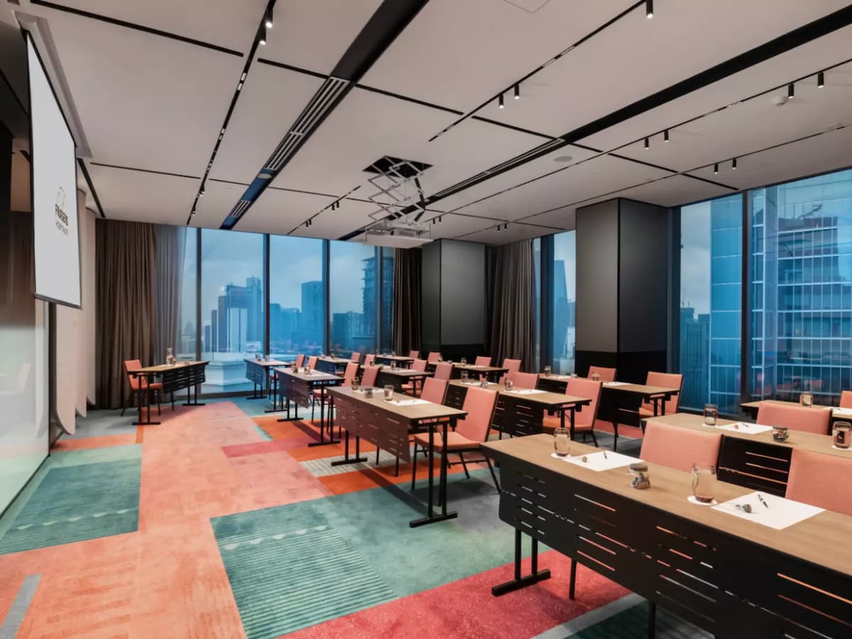meeting room table setup