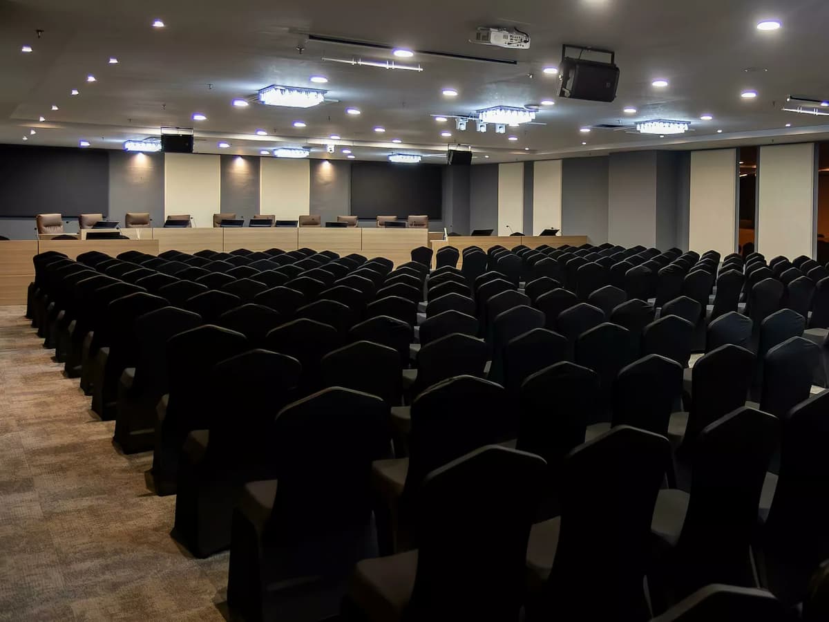 Hall 1