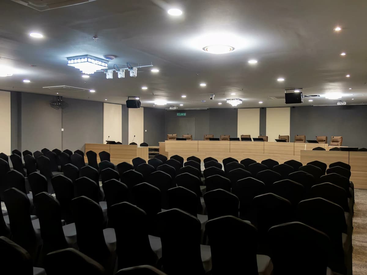Hall 2