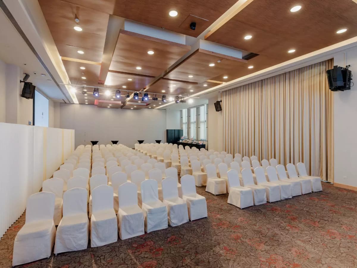 Hall C