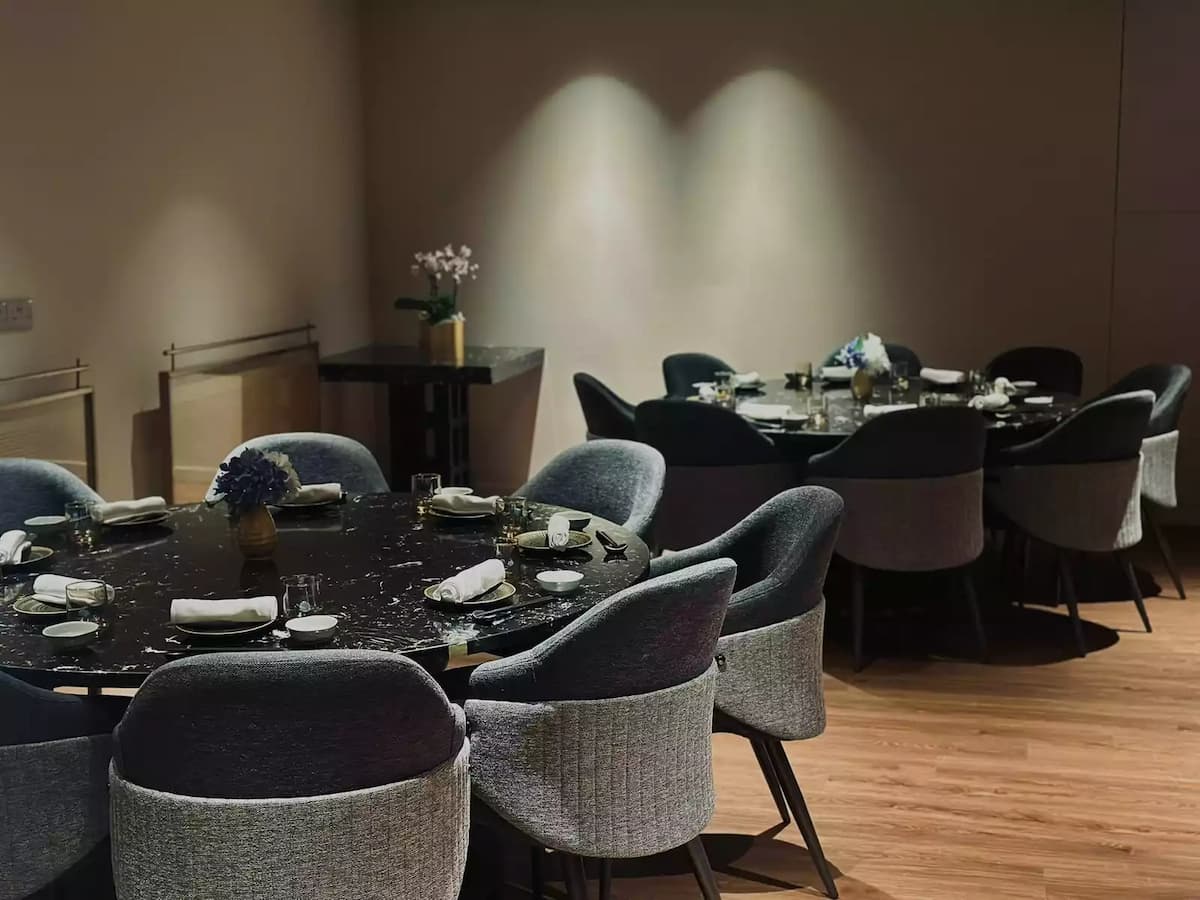 2 round Table at Fuyu Room