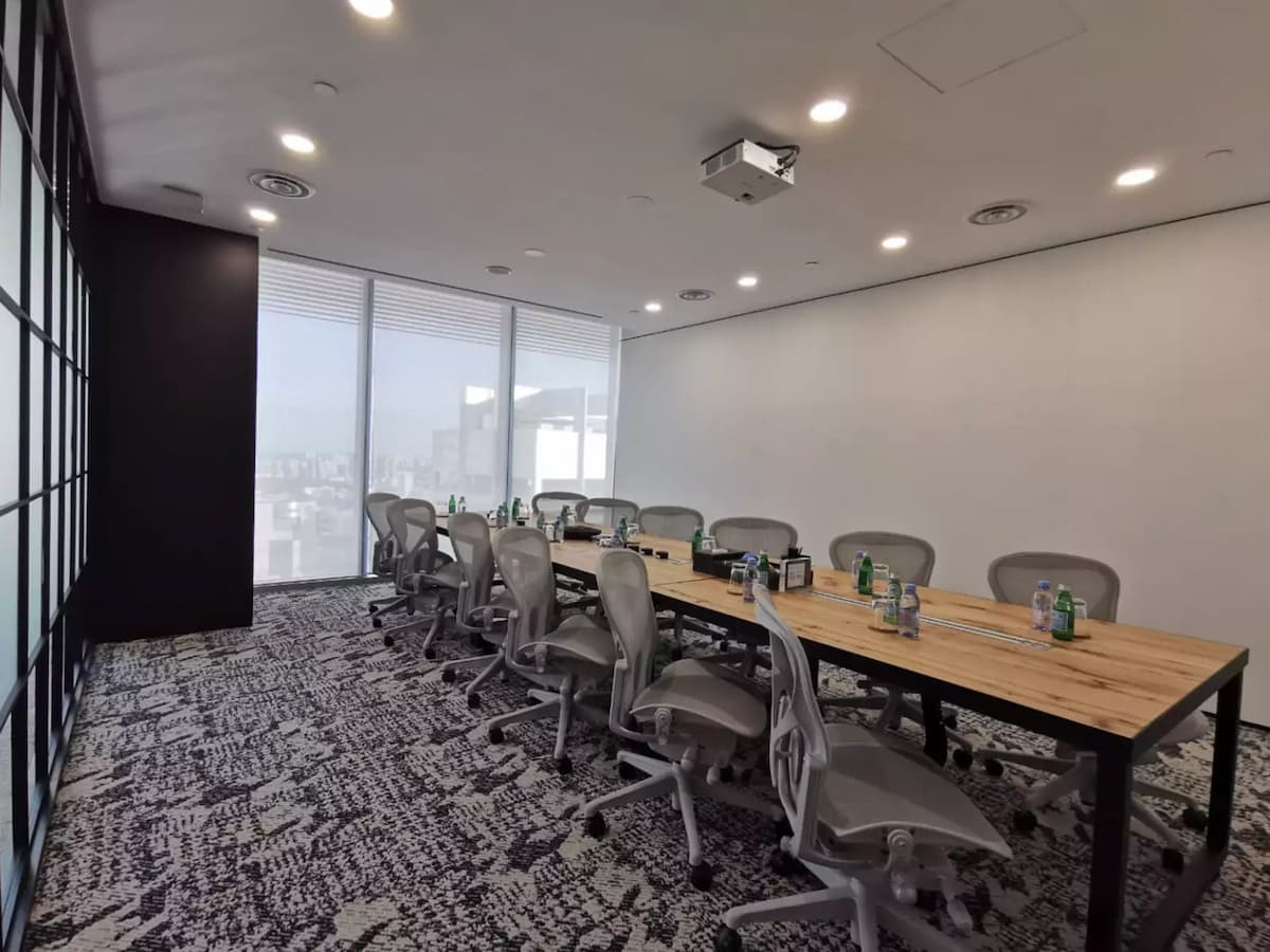 Level 37 Meeting Room A