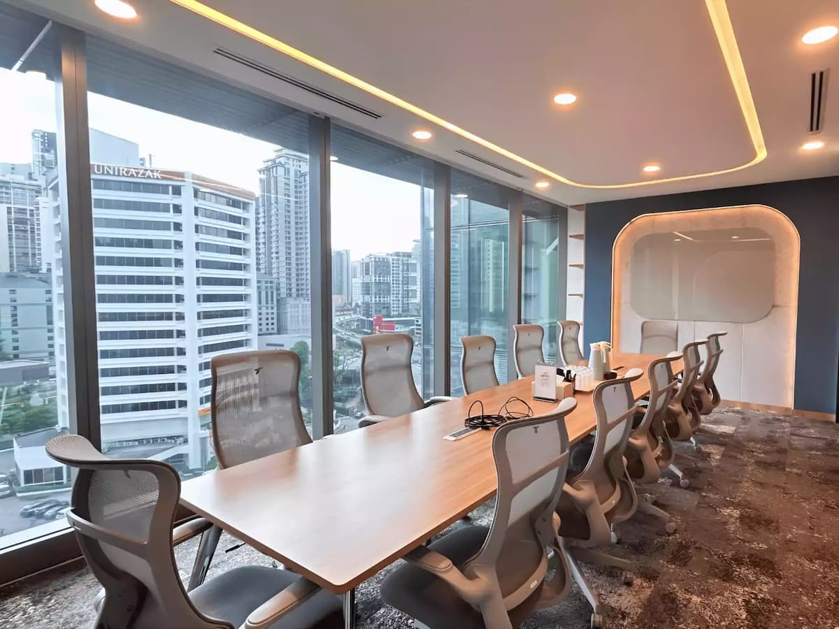 Meeting Room Large