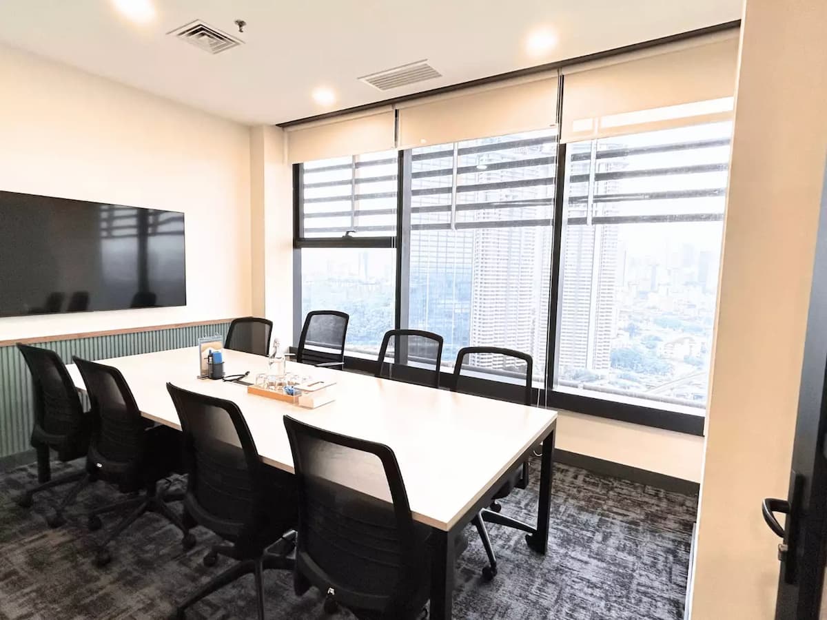 Meeting Room Medium