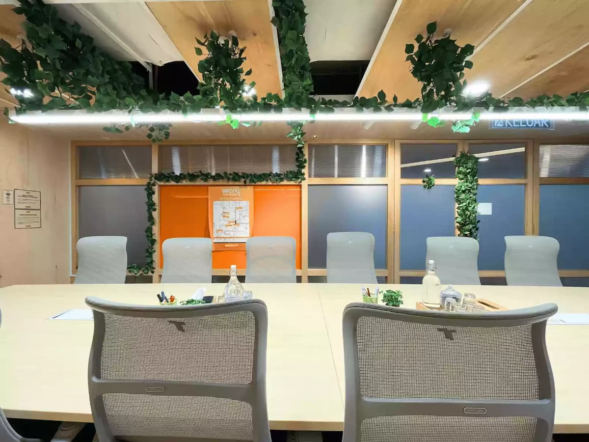 Tokyo Meeting Room