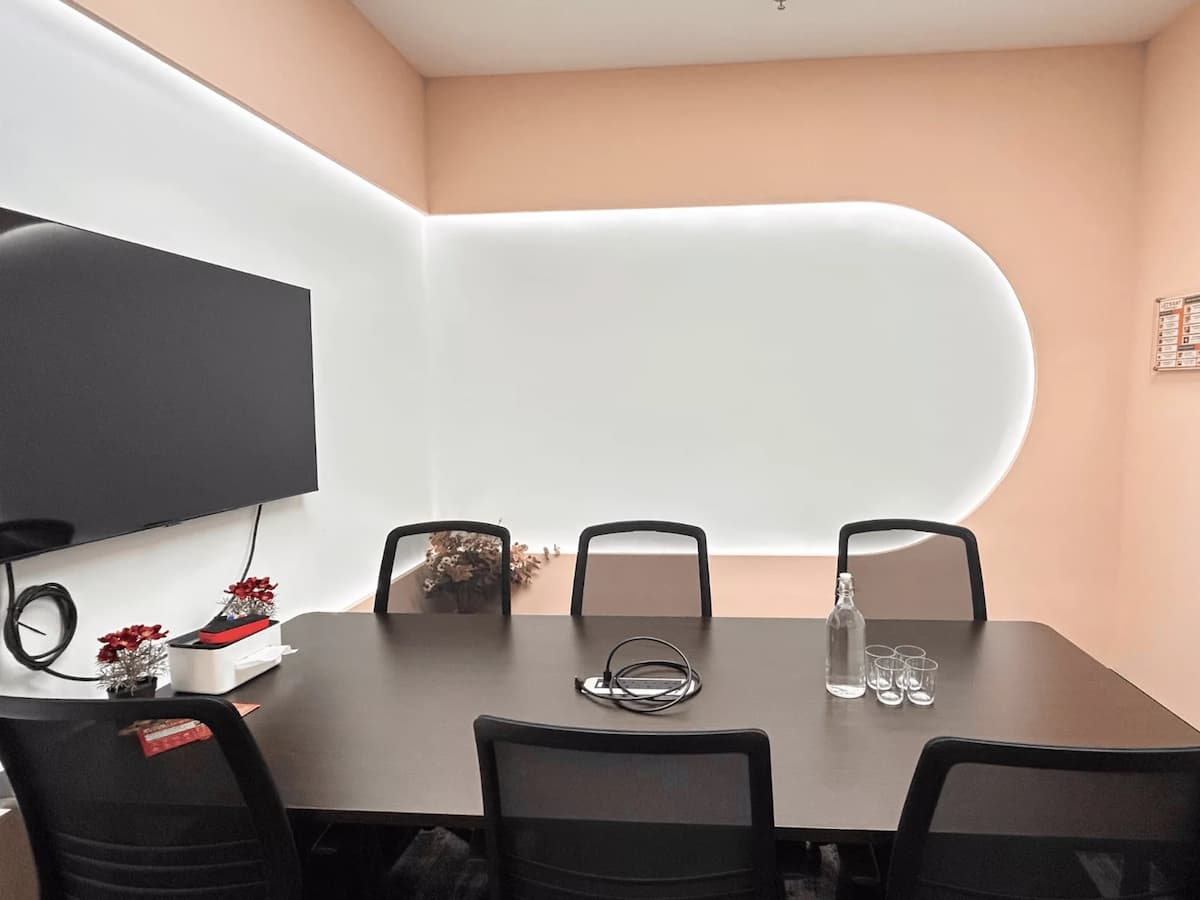 Patrick Bajari Meeting Room