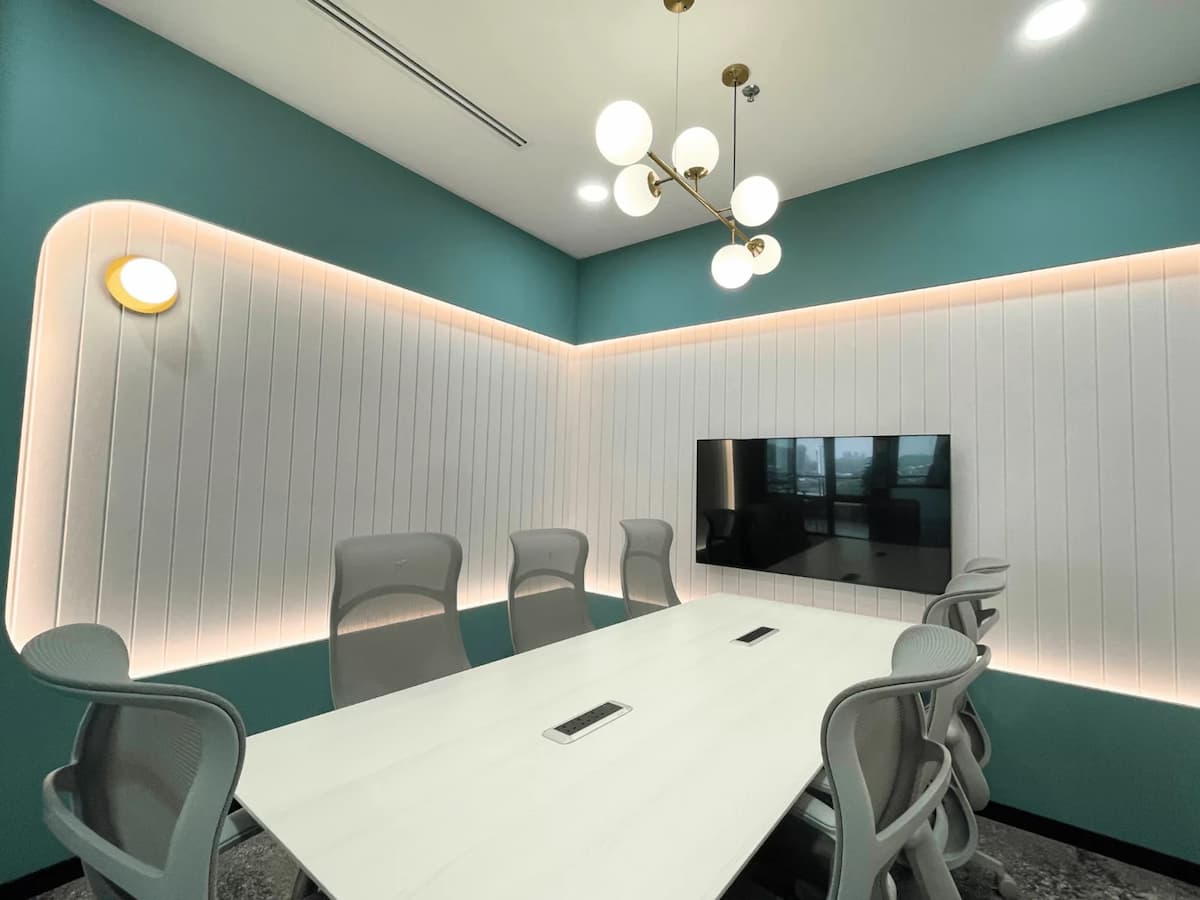 Amethyst Meeting Room