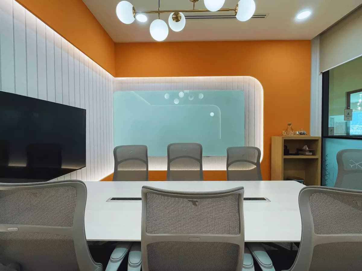 Topaz Meeting Room