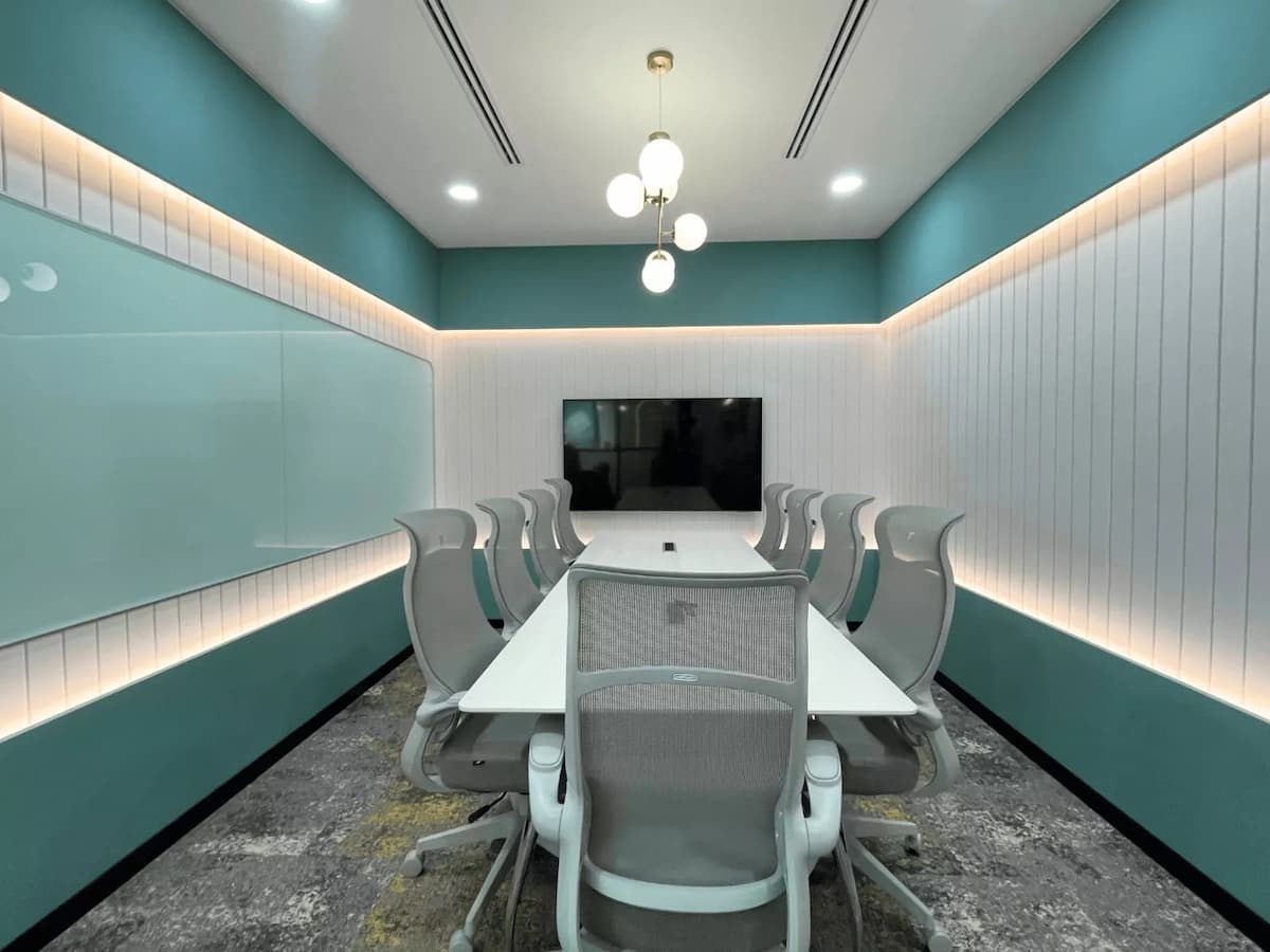 Sapphire Meeting Room