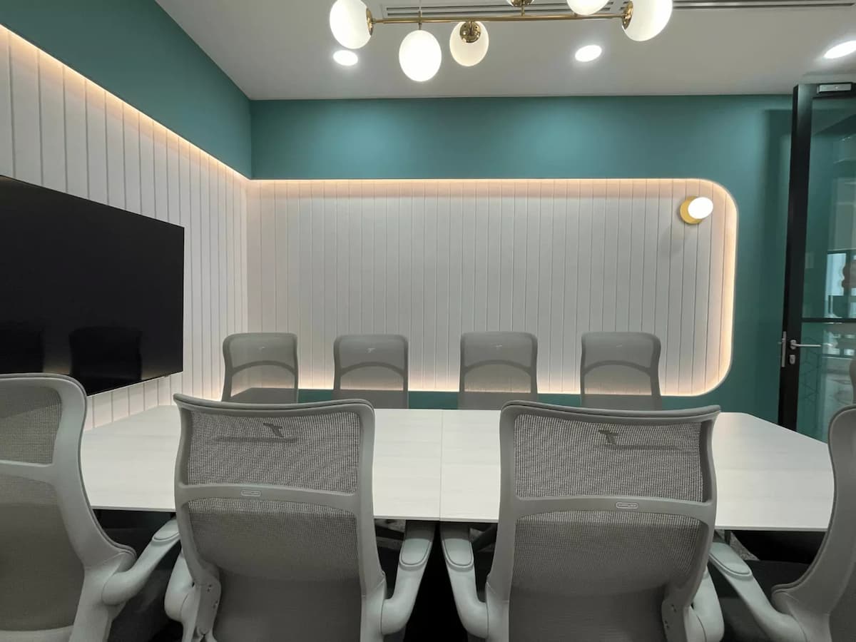 Sapphire Meeting Room
