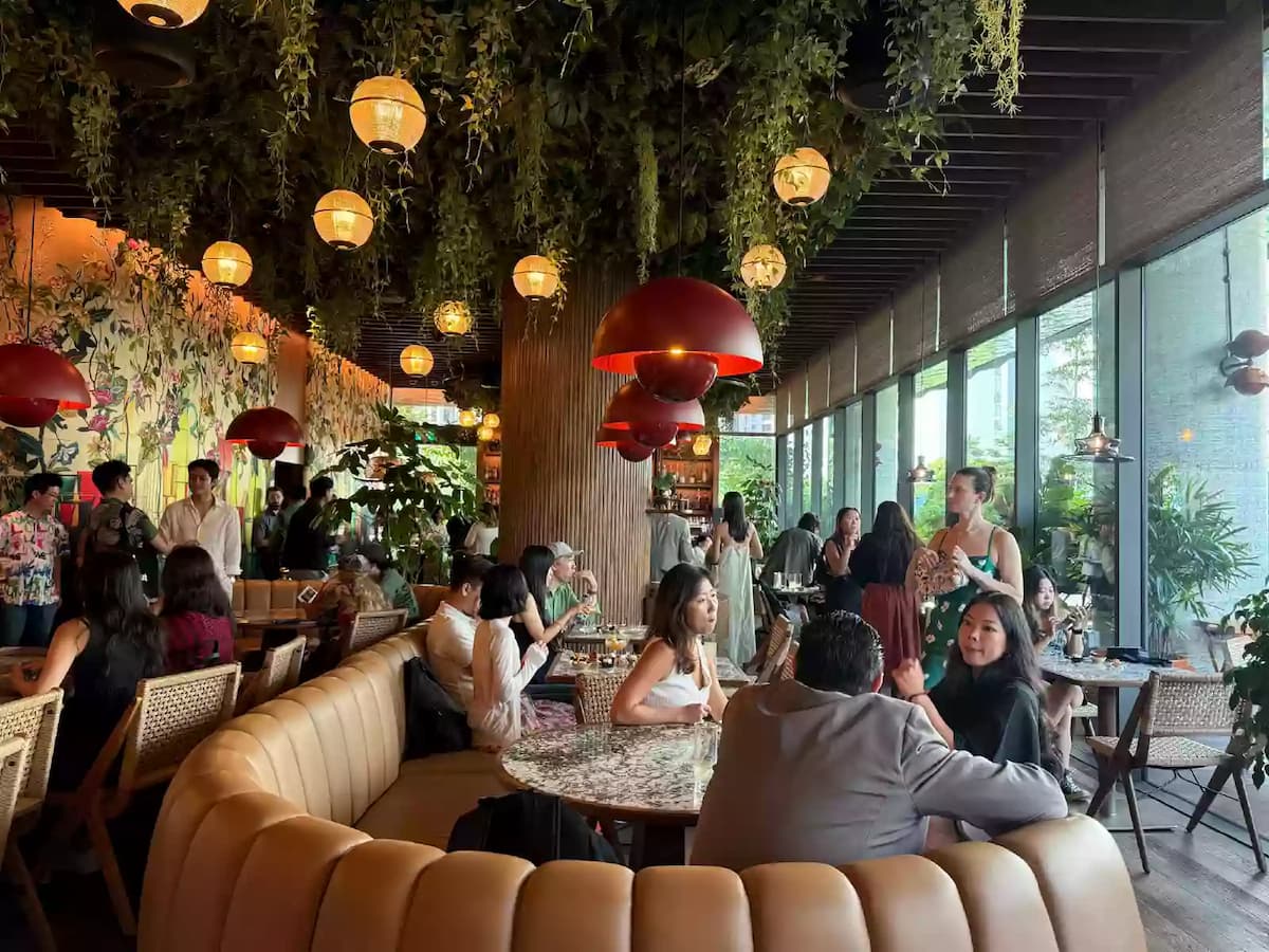 Lively dining and networking event at Kaya at The Standard Singapore
