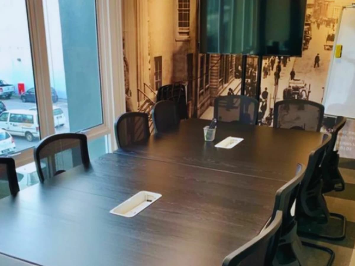 Large Meeting Room