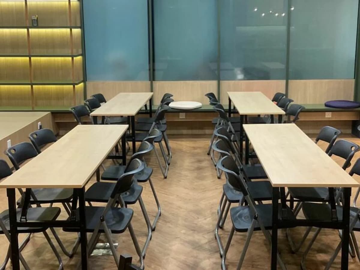 Small Meeting Room