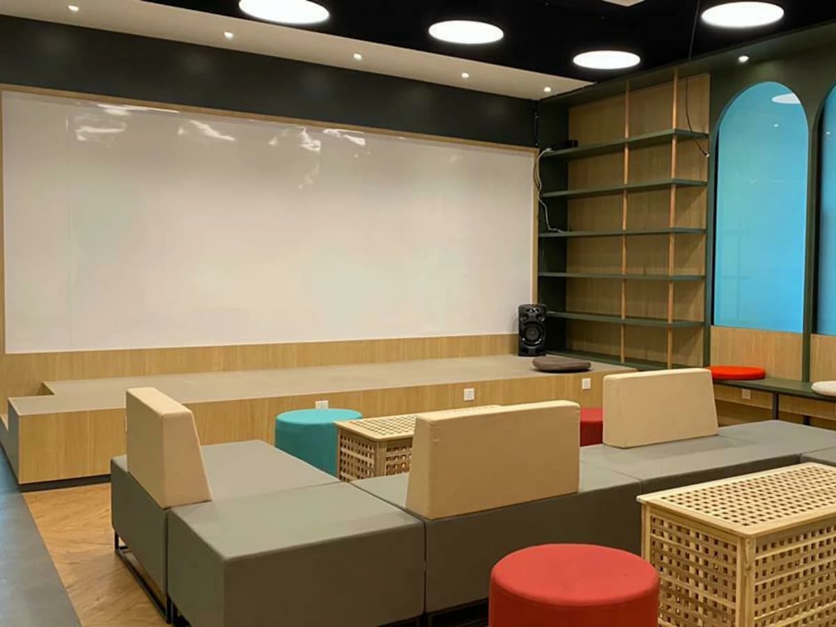 Small Meeting Room