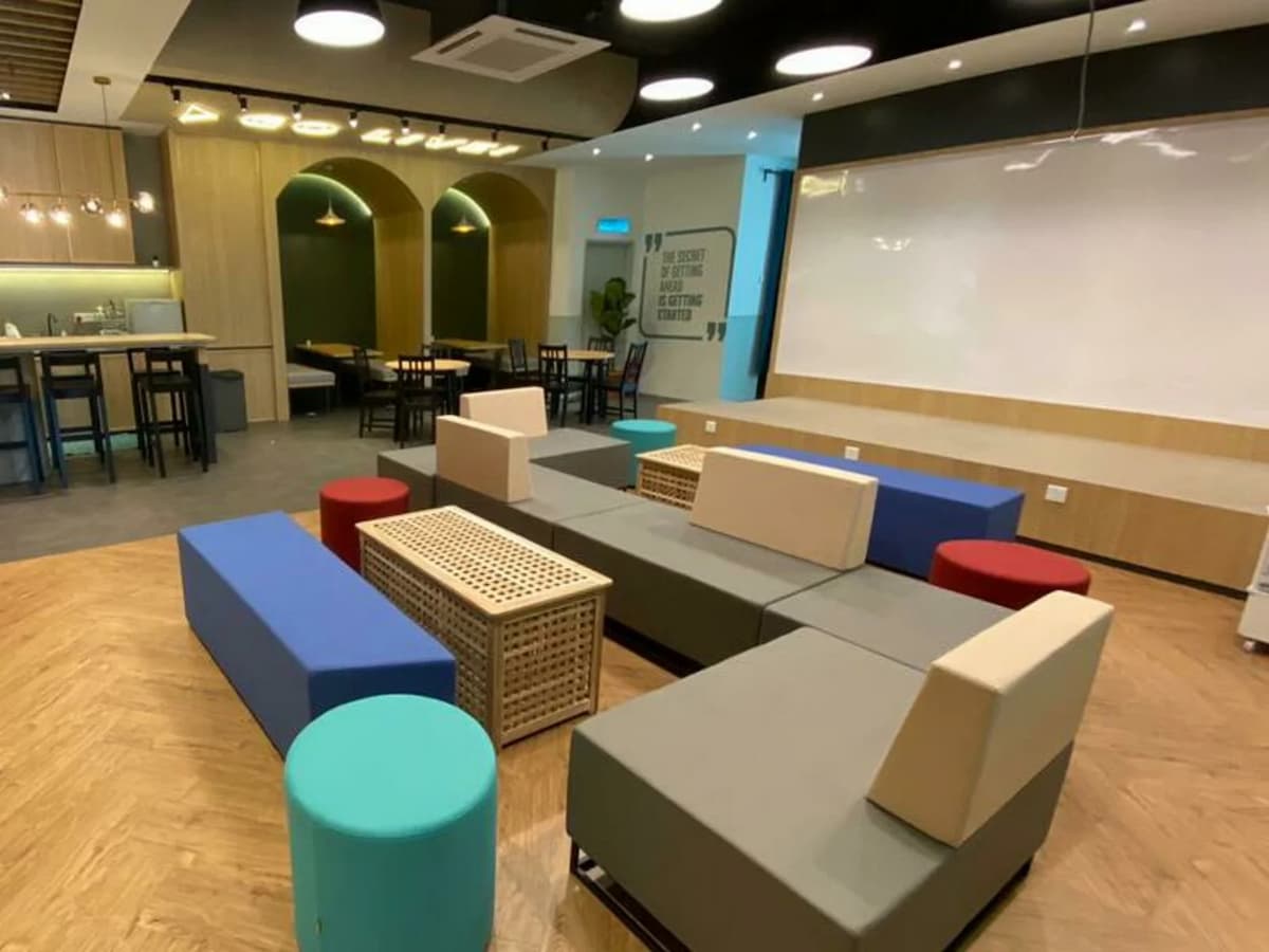 Large Meeting Room