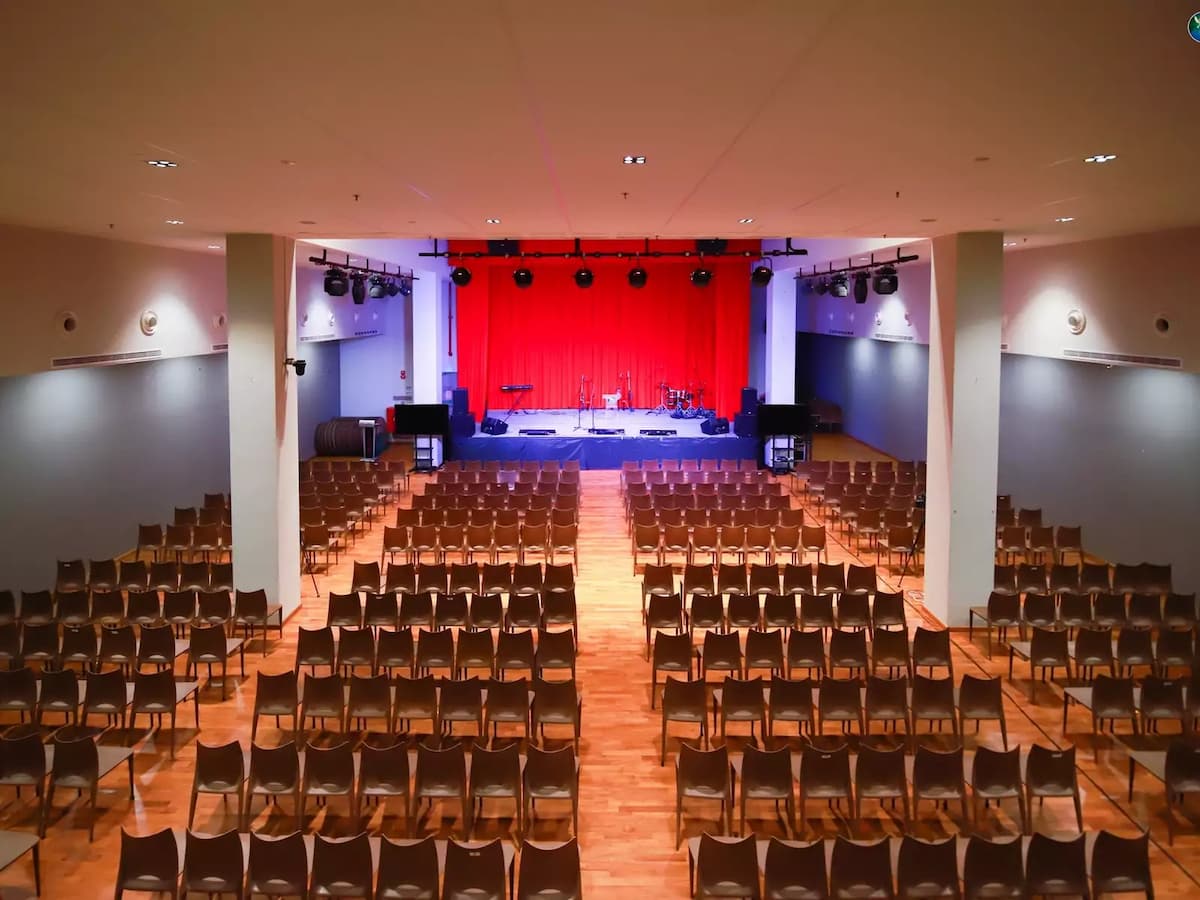 26 Lorong Grand Theatre
