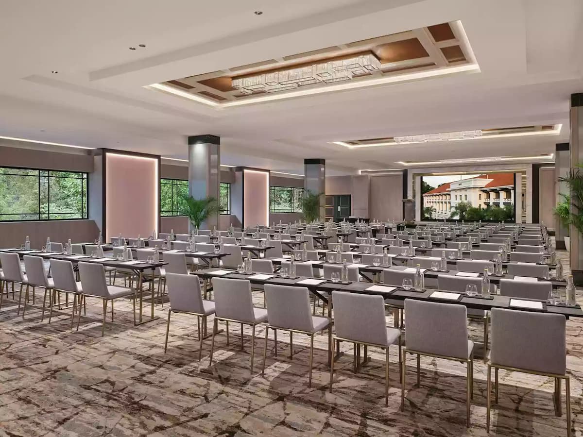 Grand Ballroom (10,225 sq ft)