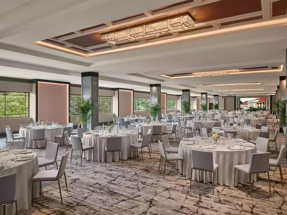 Grand Ballroom (10,225 sq ft)