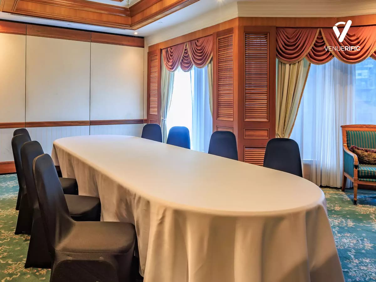 Tapis Room 2