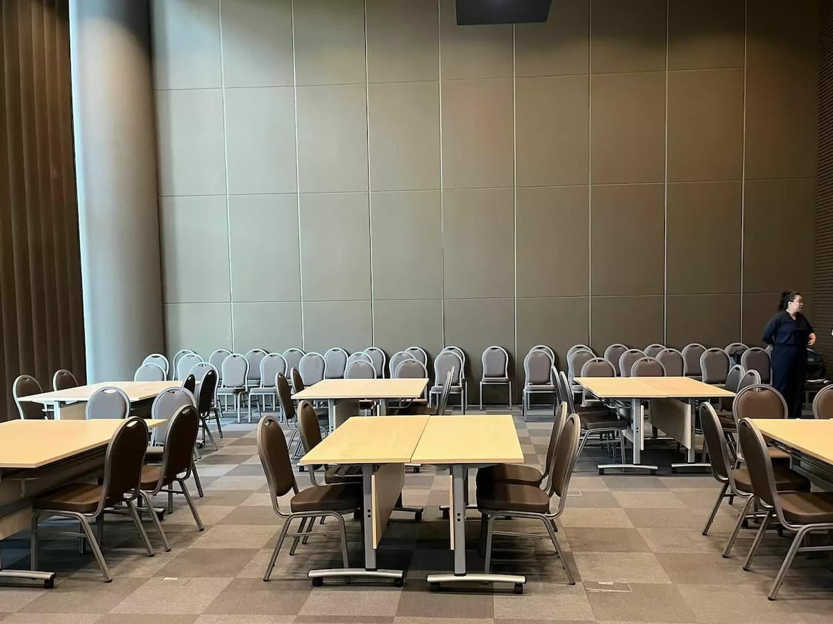 Meeting Room 1 OR 2