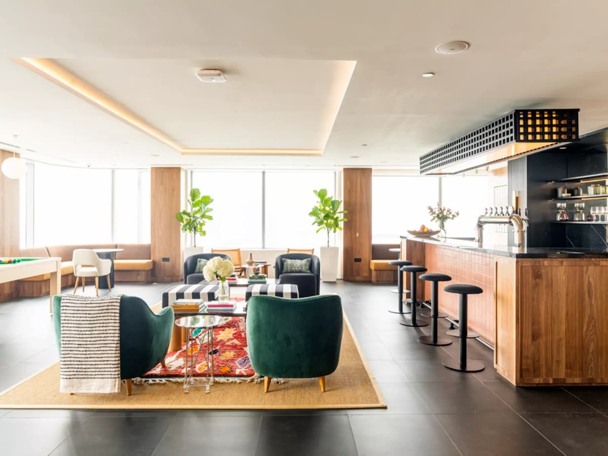 Level 18 Private Members Lounge