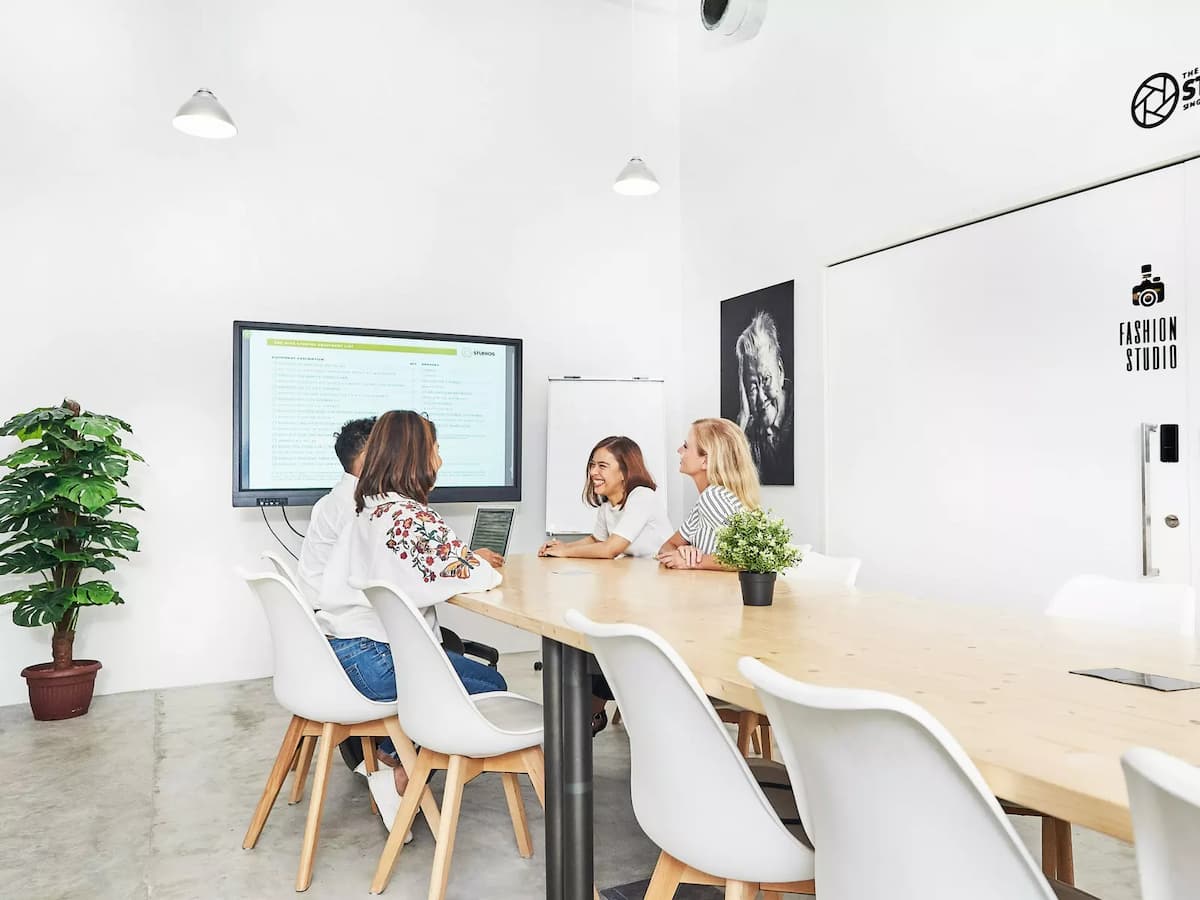 Meeting Room C (14 Pax)