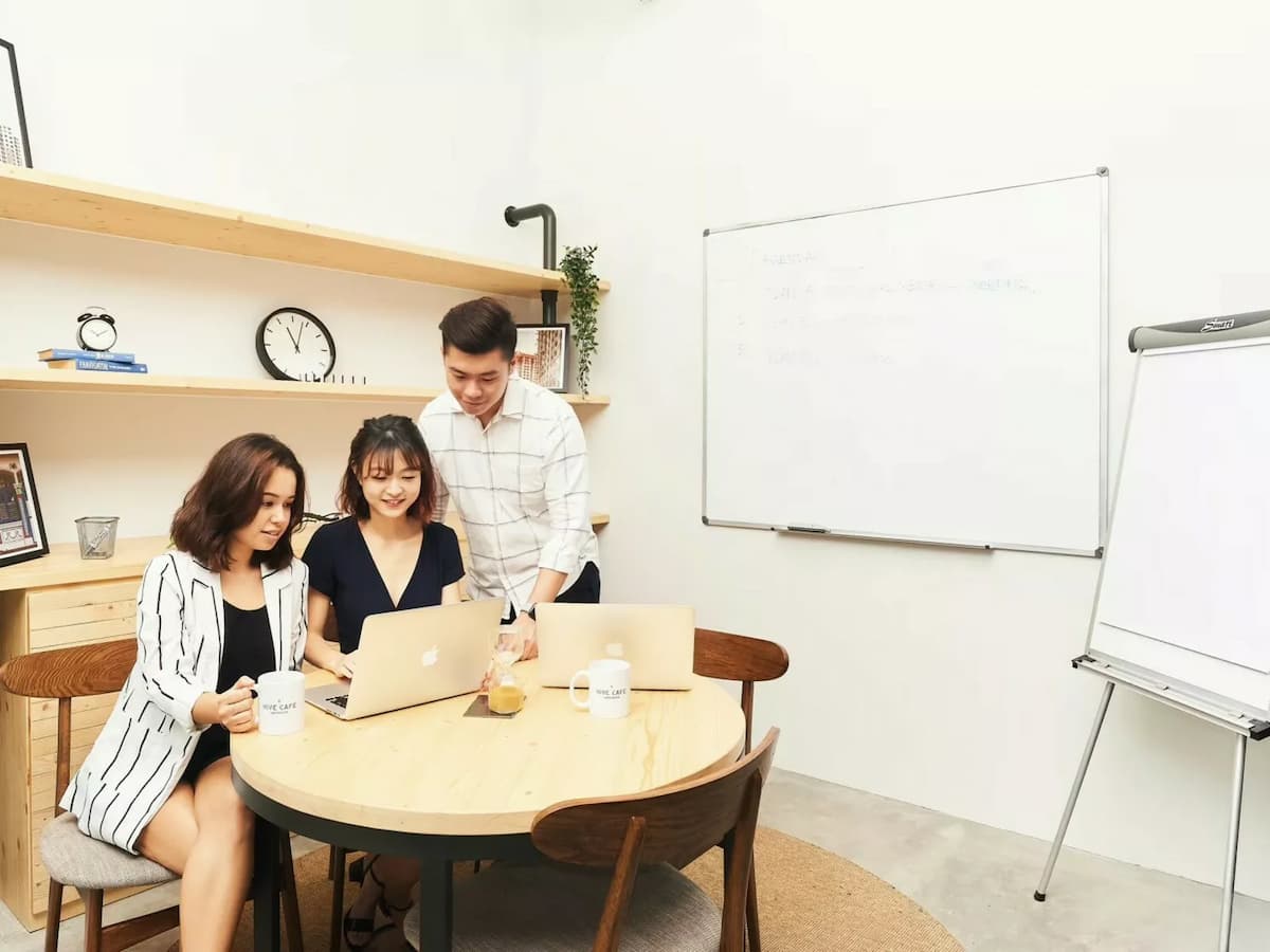 Meeting Room C, D, E, F & G (4 pax per room)