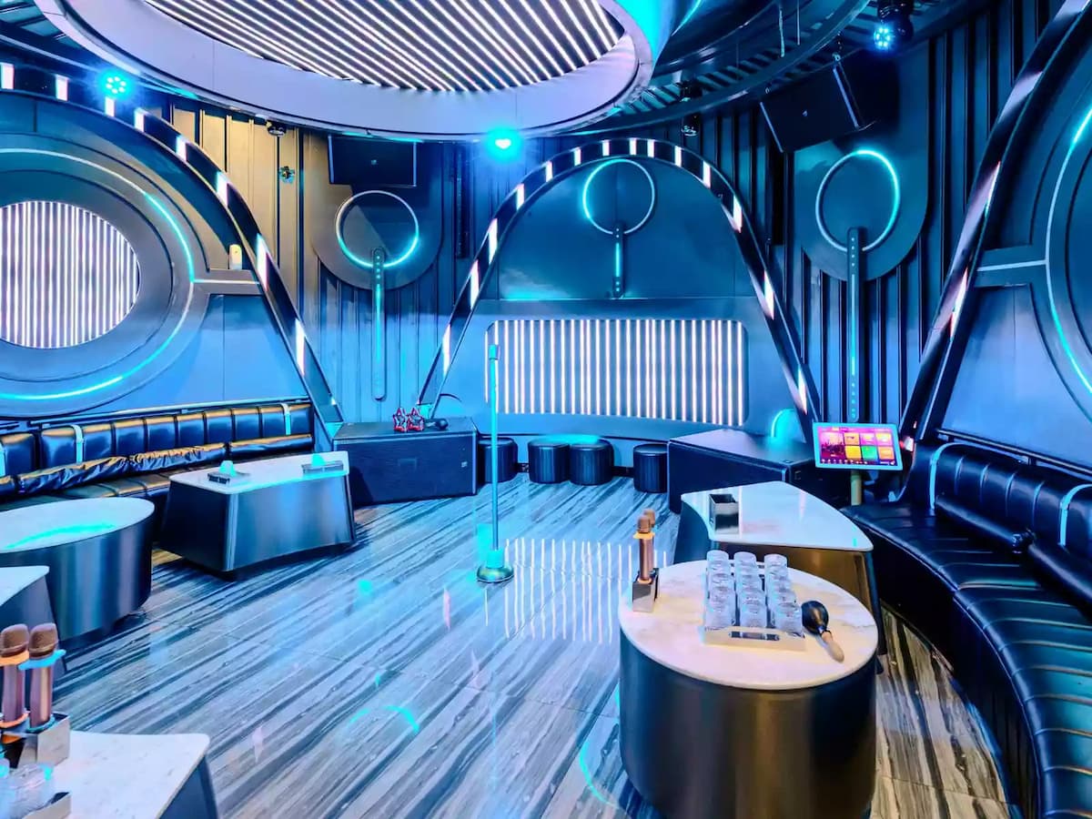 Space Room