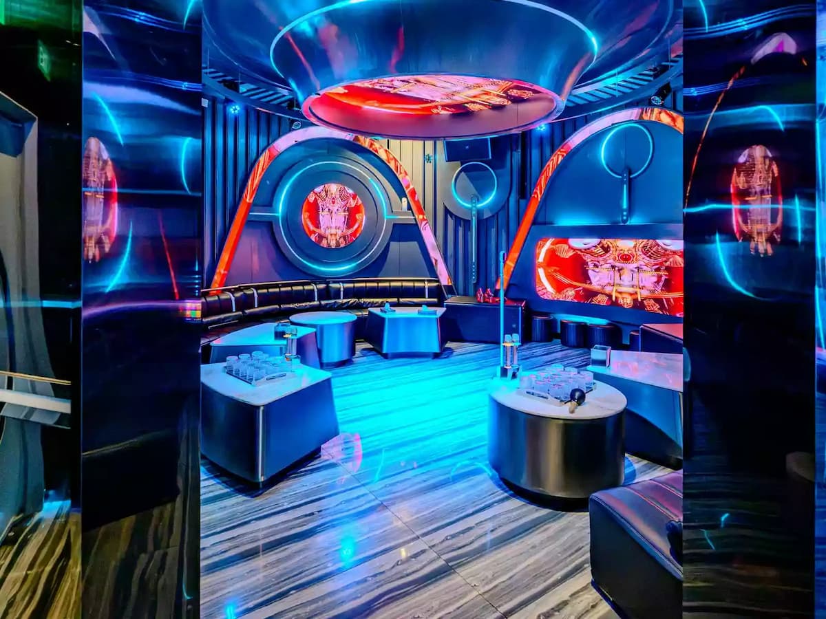 Space Room
