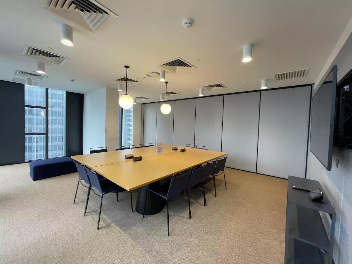 WeWork Equatorial Plaza - 18C