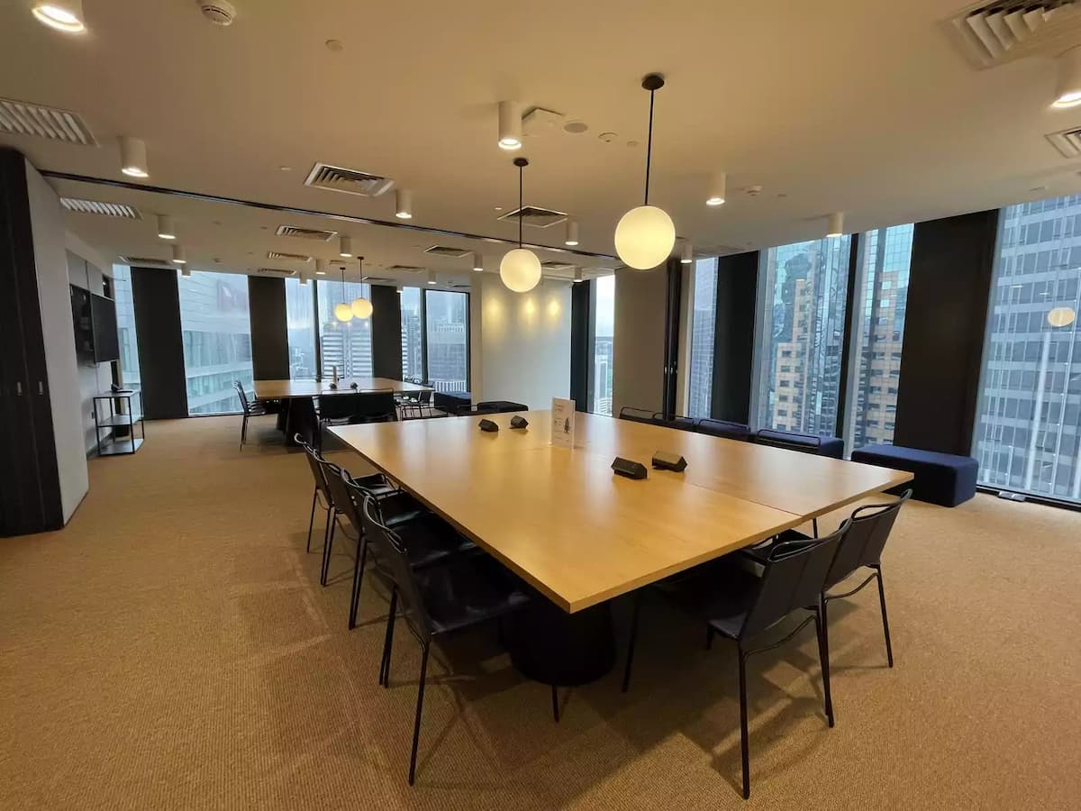 WeWork Equatorial Plaza - 18B + 18C