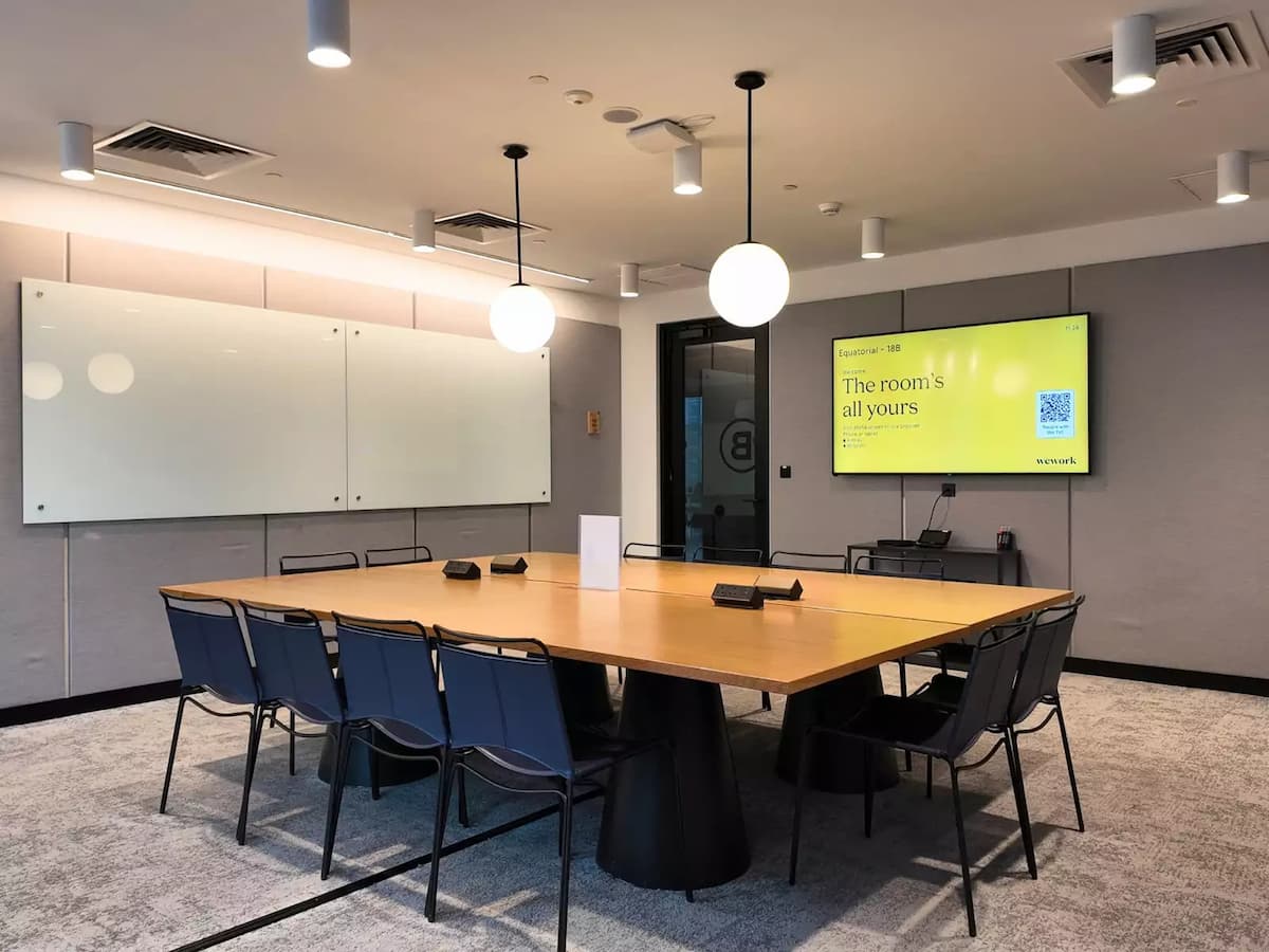 WeWork Equatorial Plaza - 18B