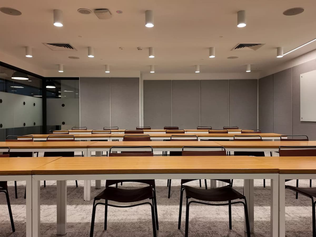 WeWork Equatorial Plaza - 19E