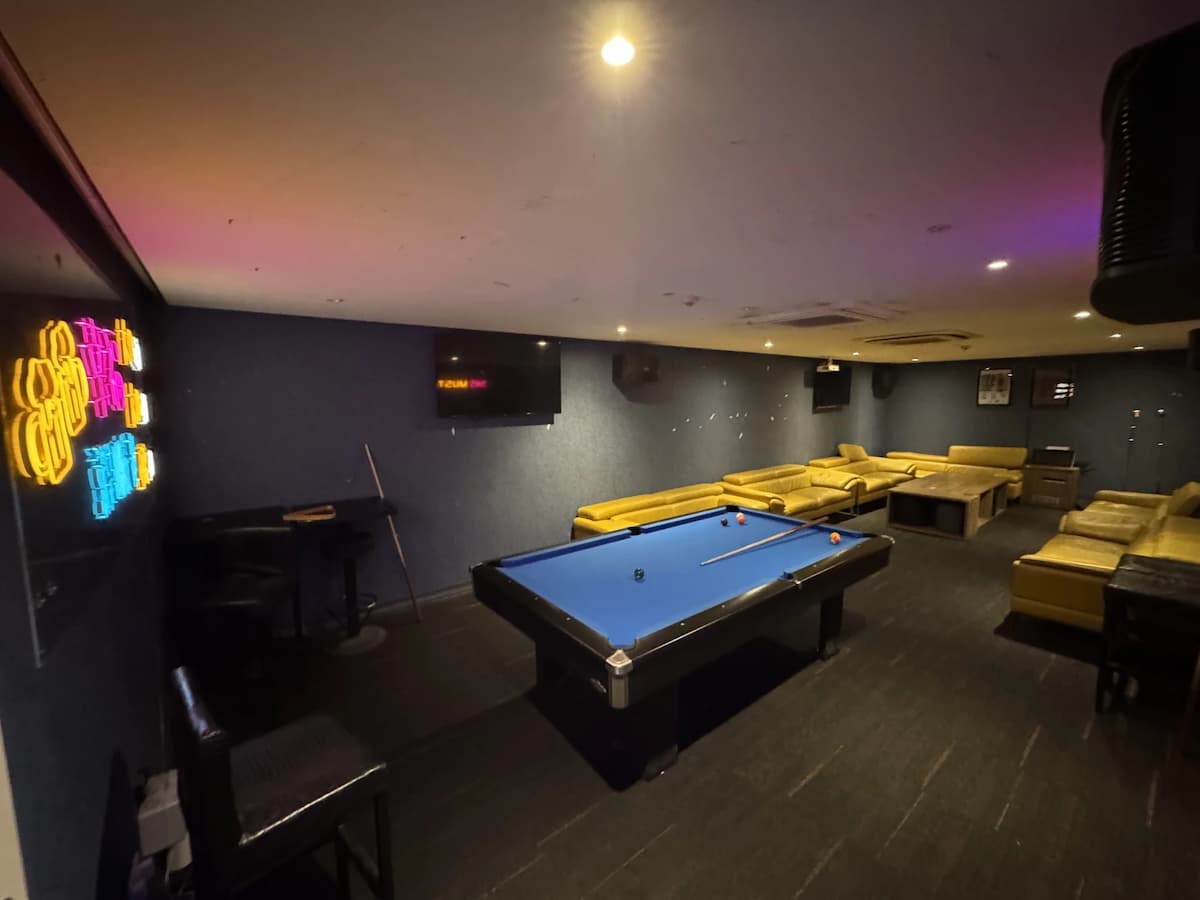 Private Room